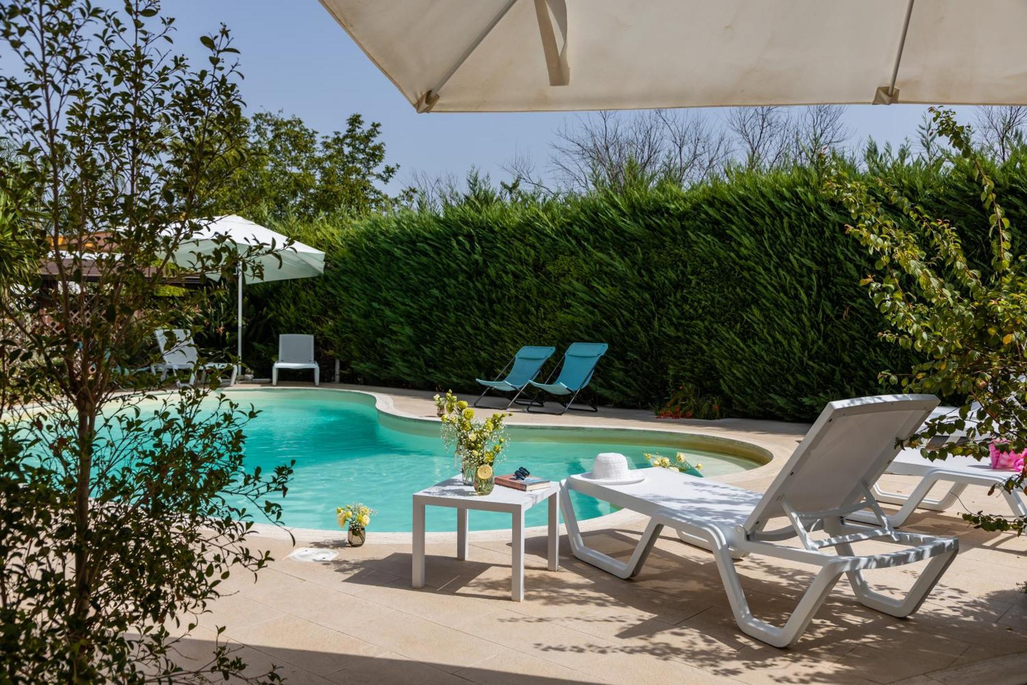La Collina Di Montegrappa - Suites With Heated Private Pool - Suites With Shared Pool Tuglie Dış mekan fotoğraf