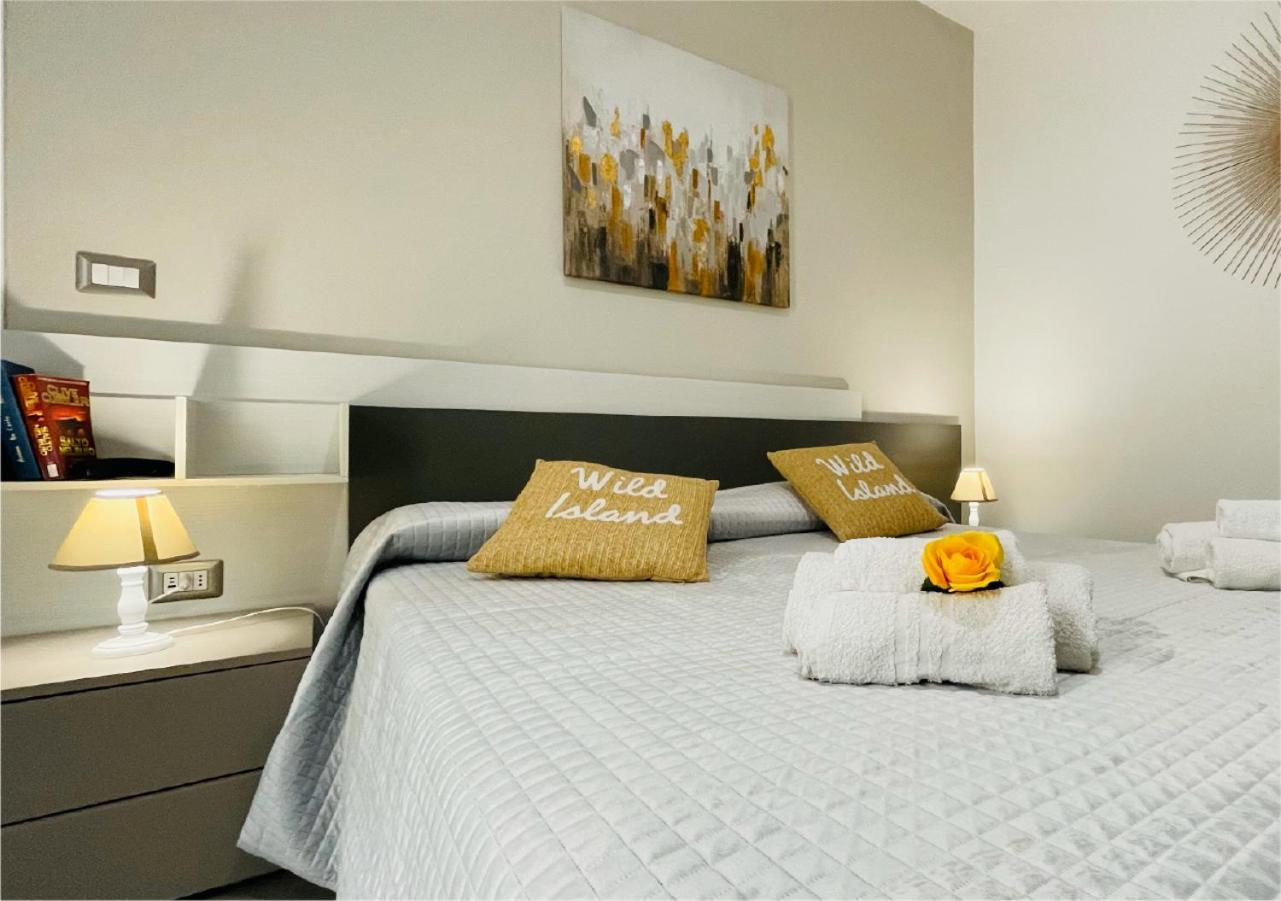 La Collina Di Montegrappa - Suites With Heated Private Pool - Suites With Shared Pool Tuglie Dış mekan fotoğraf